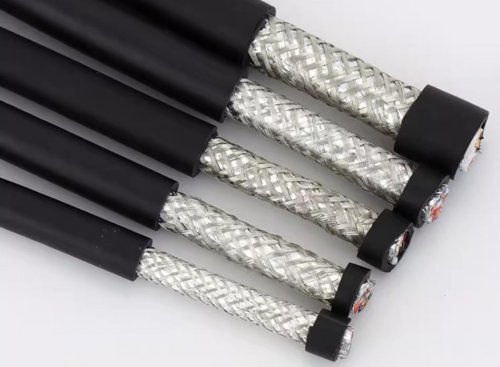 常用通訊電纜有哪些特點？有哪些區別？